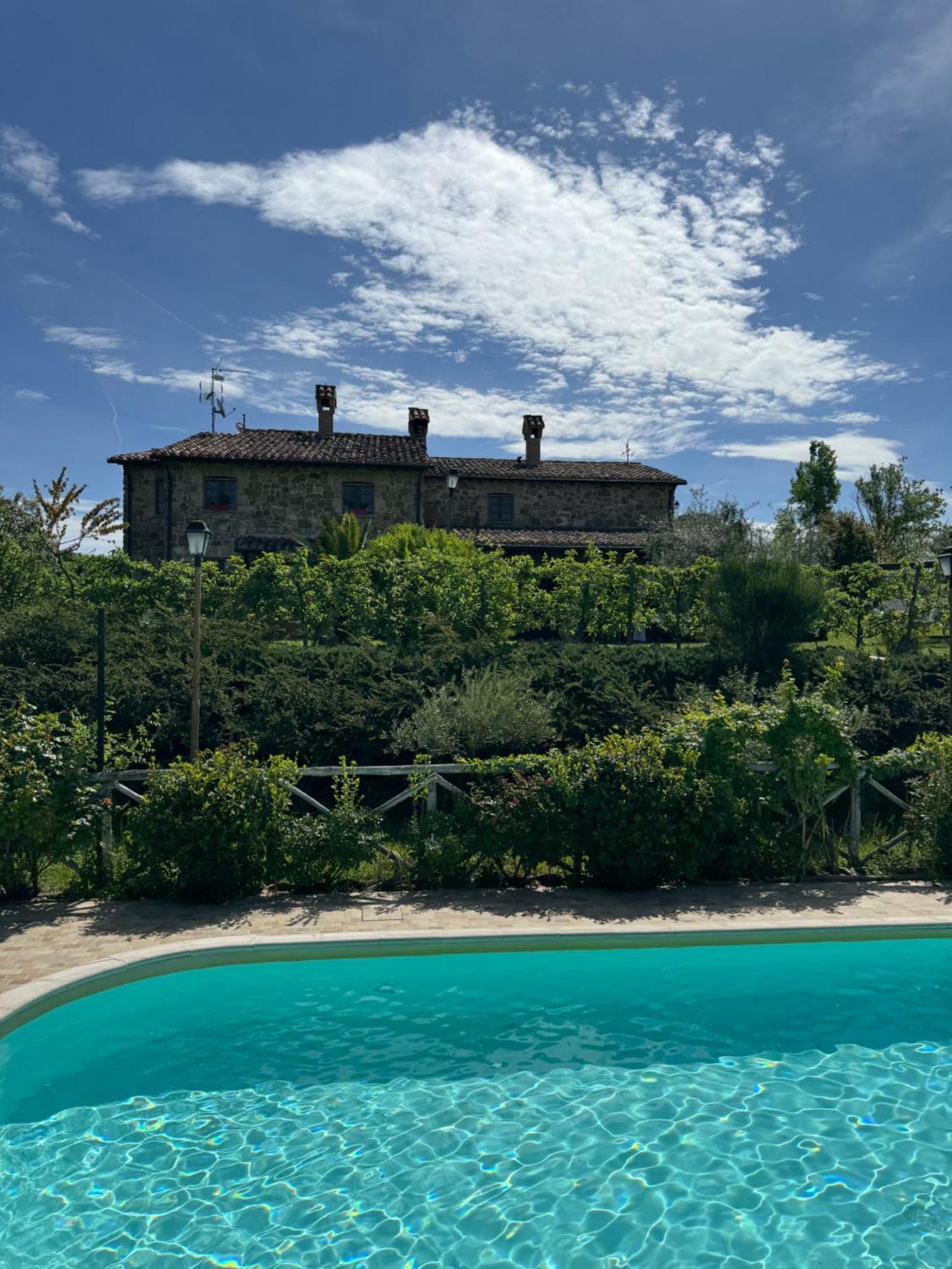 Agriturismo La Valle Dimenticata Urbania Exterior photo